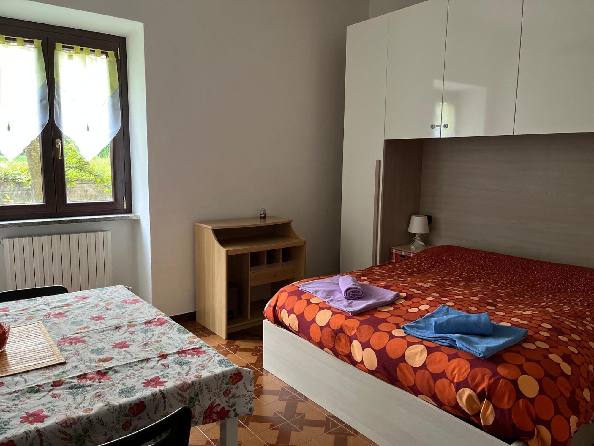 Il Cortile Como Single & Double Room In Apartment No Hotel Zewnętrze zdjęcie