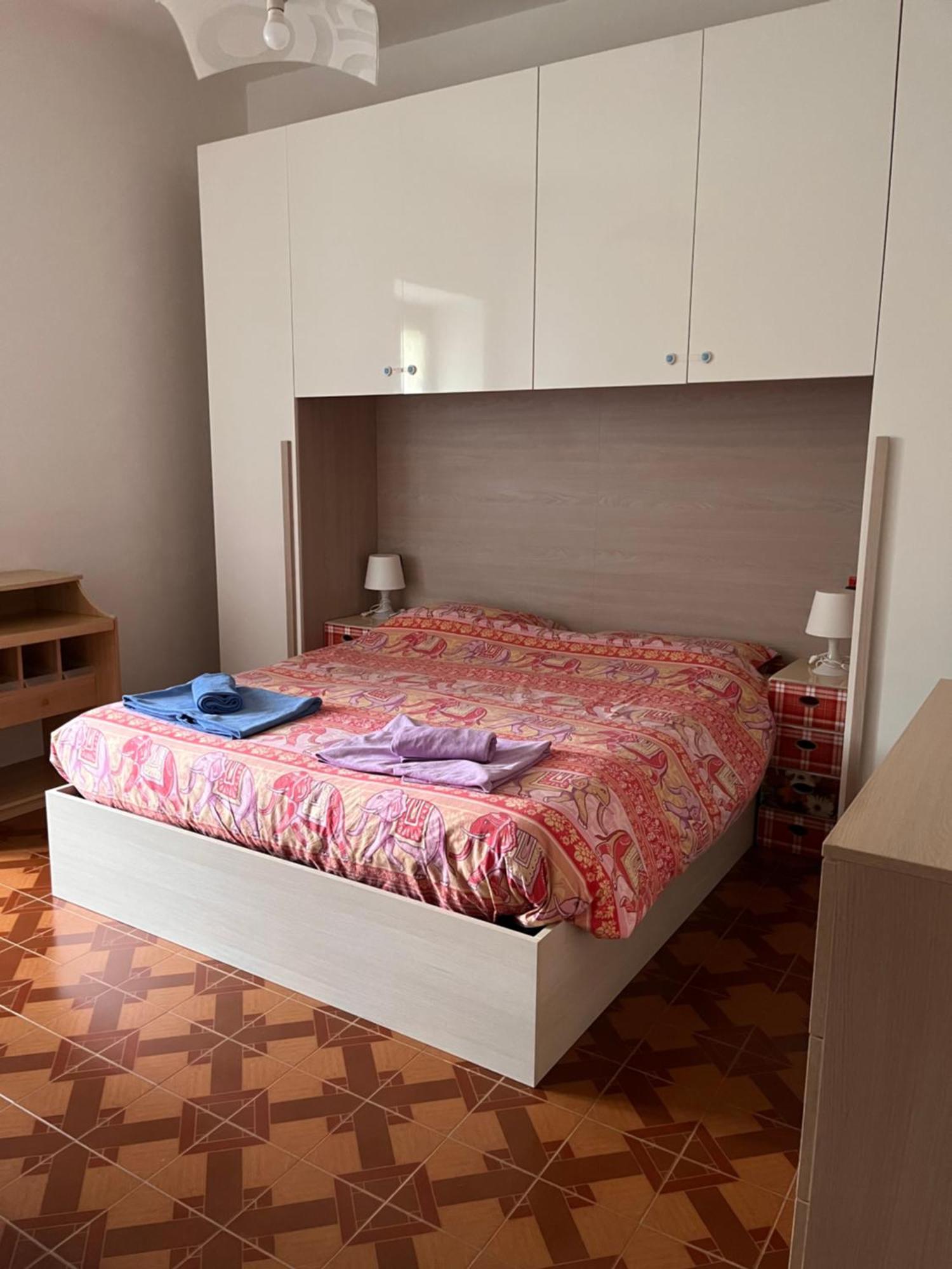 Il Cortile Como Single & Double Room In Apartment No Hotel Zewnętrze zdjęcie